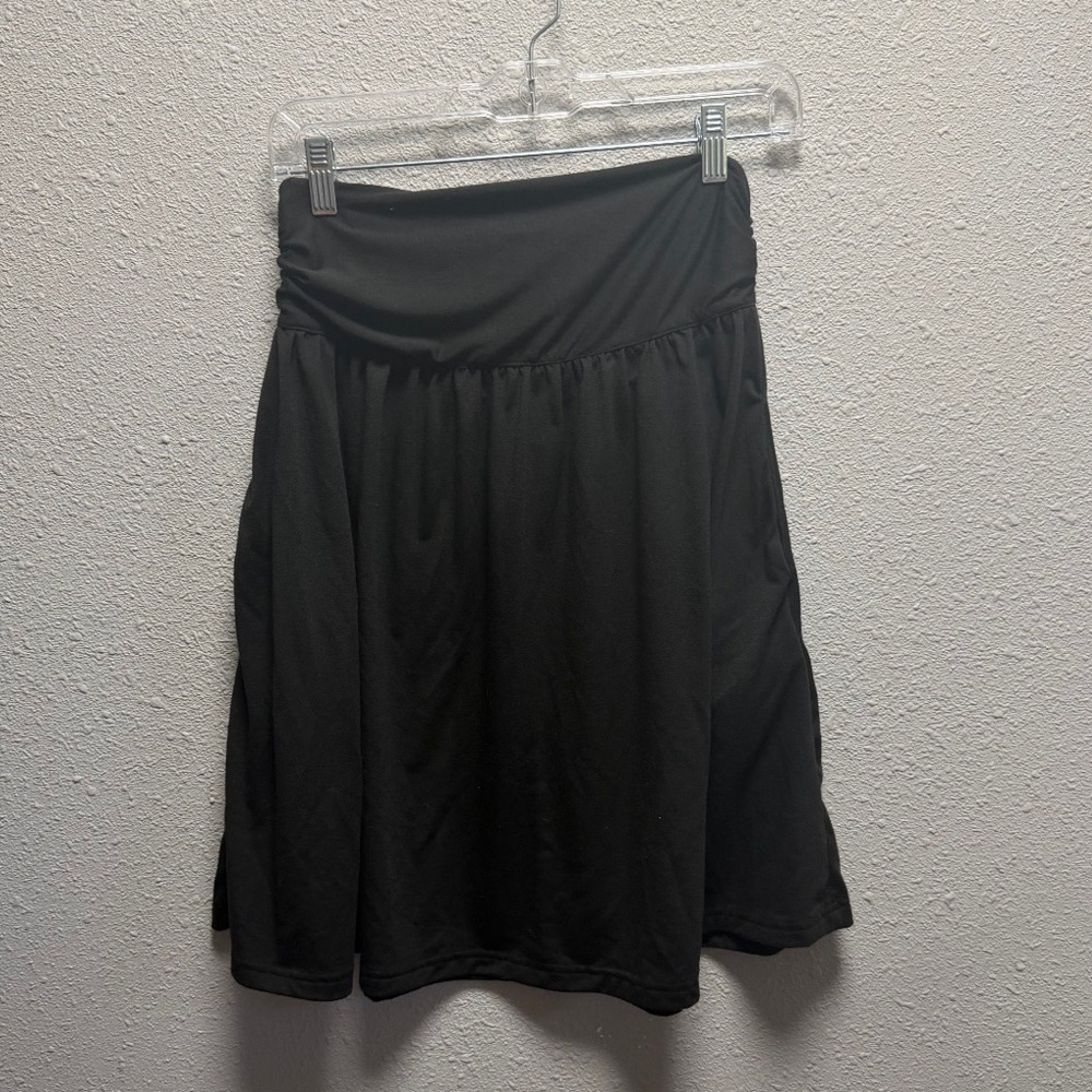 Chic Black Skater Skirt